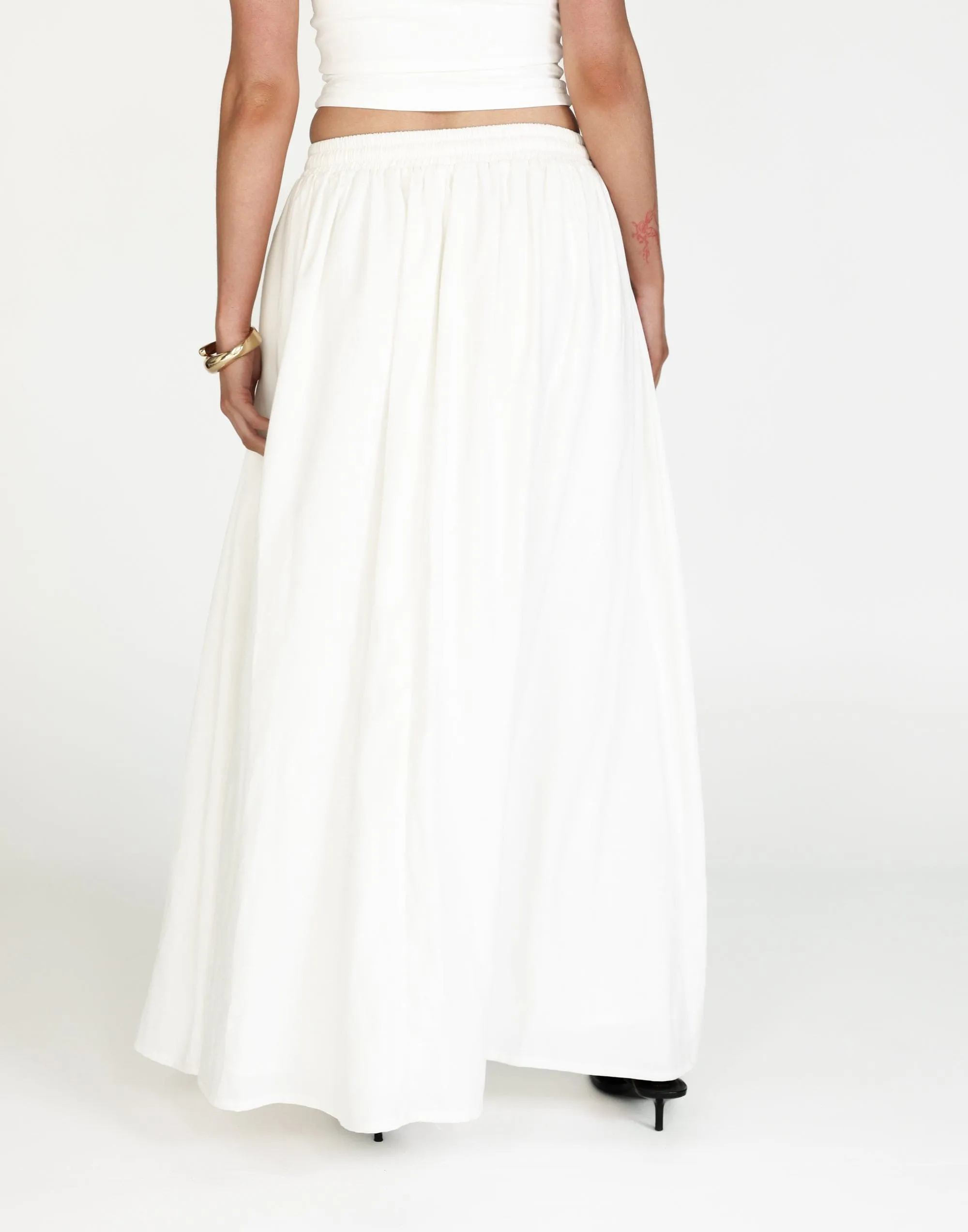 Aviana Maxi Skirt (White)