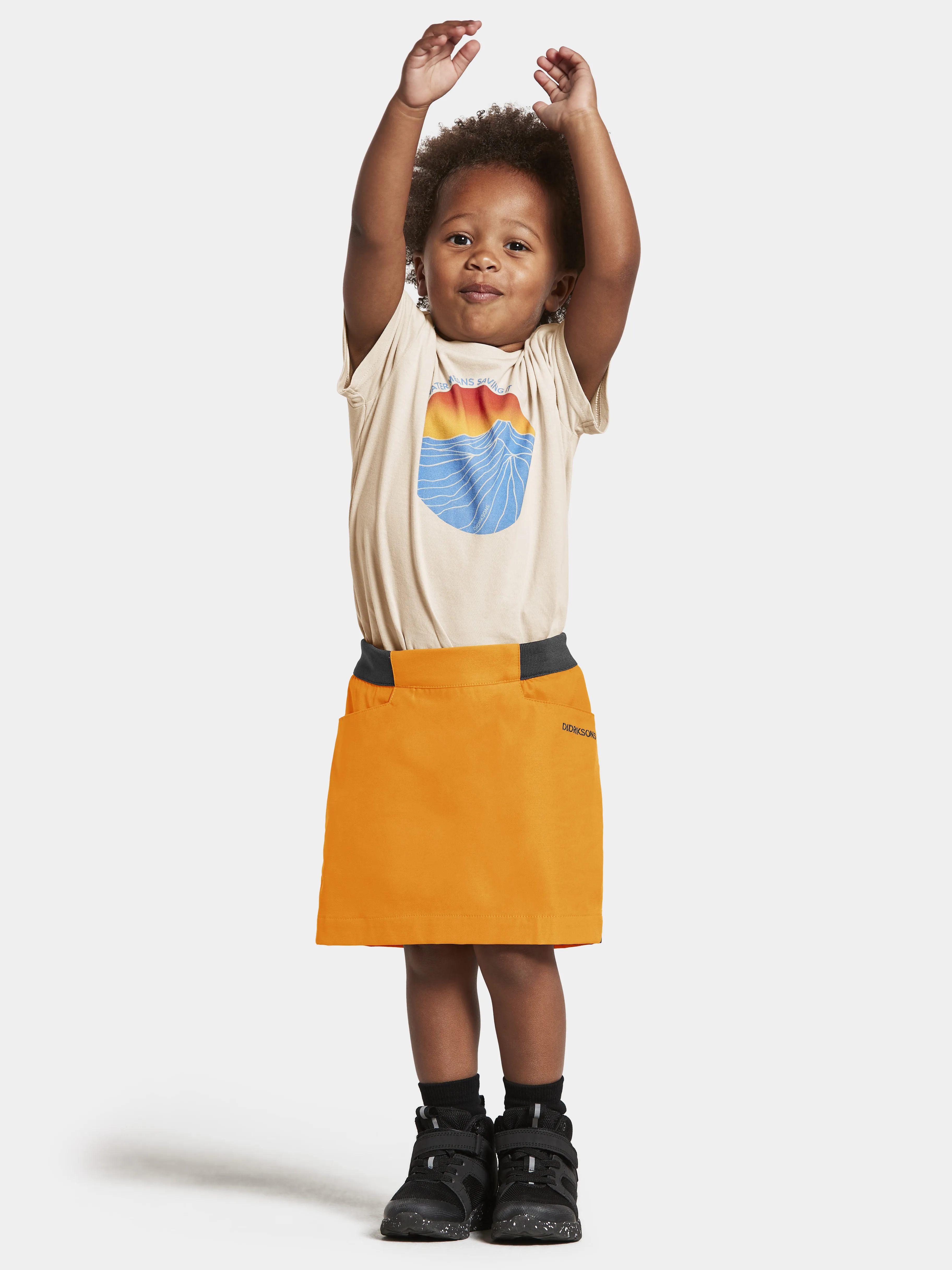 Didriksons Kids&#x27; Barret Skirt Happy Orange | Buy Didriksons Kids&#x27; Barret Skirt Happy Orange here | Outnorth