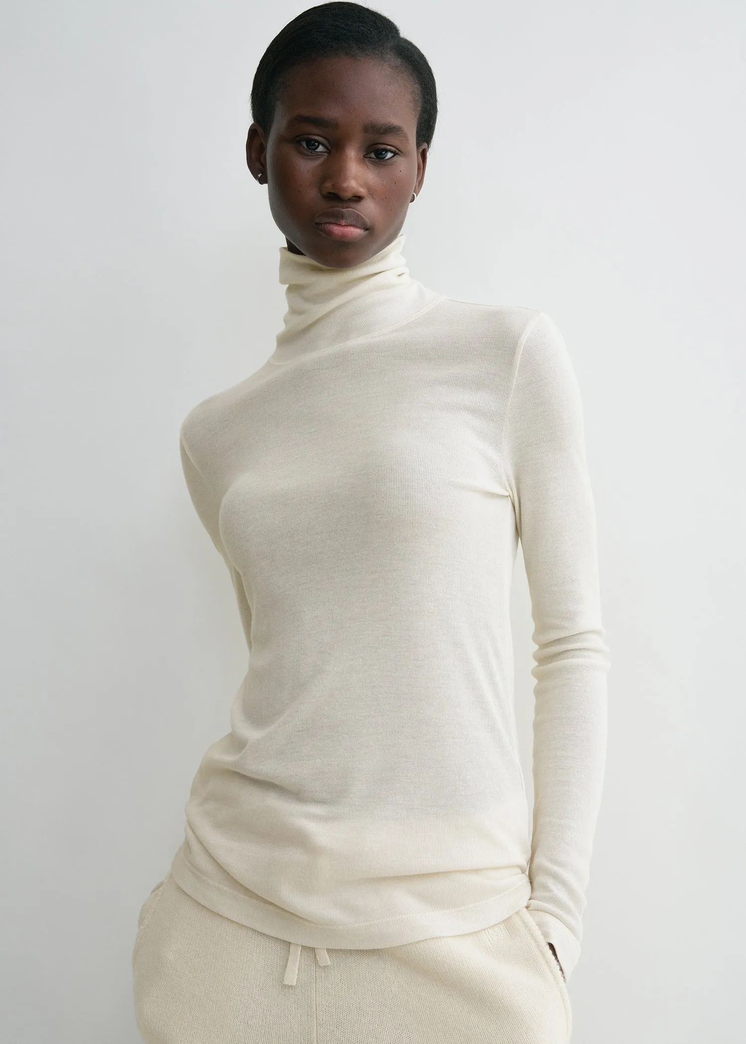 High-neck rib top winter white