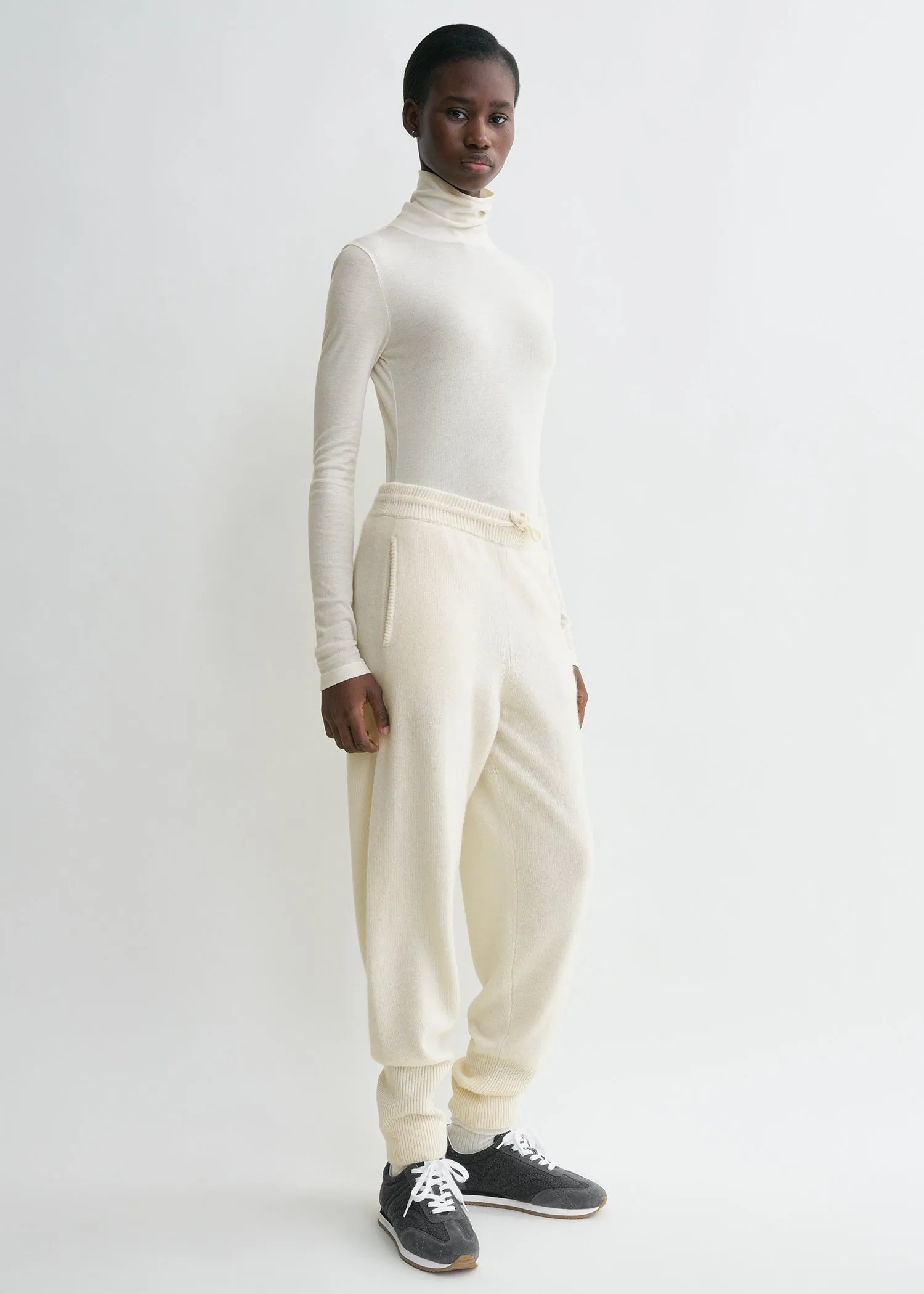 High-neck rib top winter white