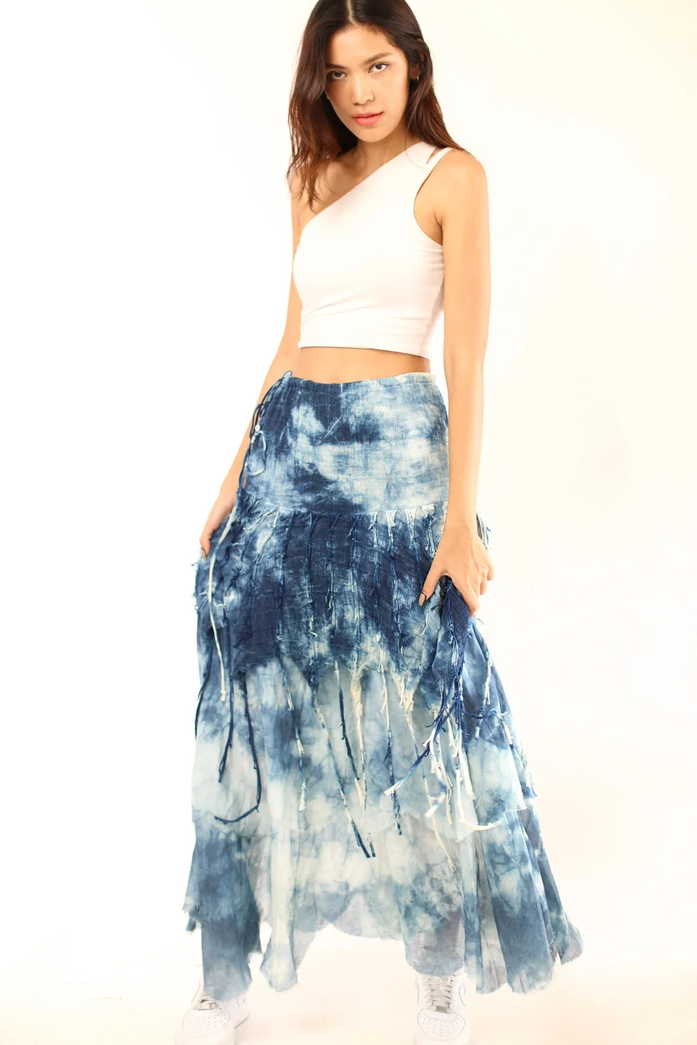 INDIGO HAND DYE SKIRT PINIA