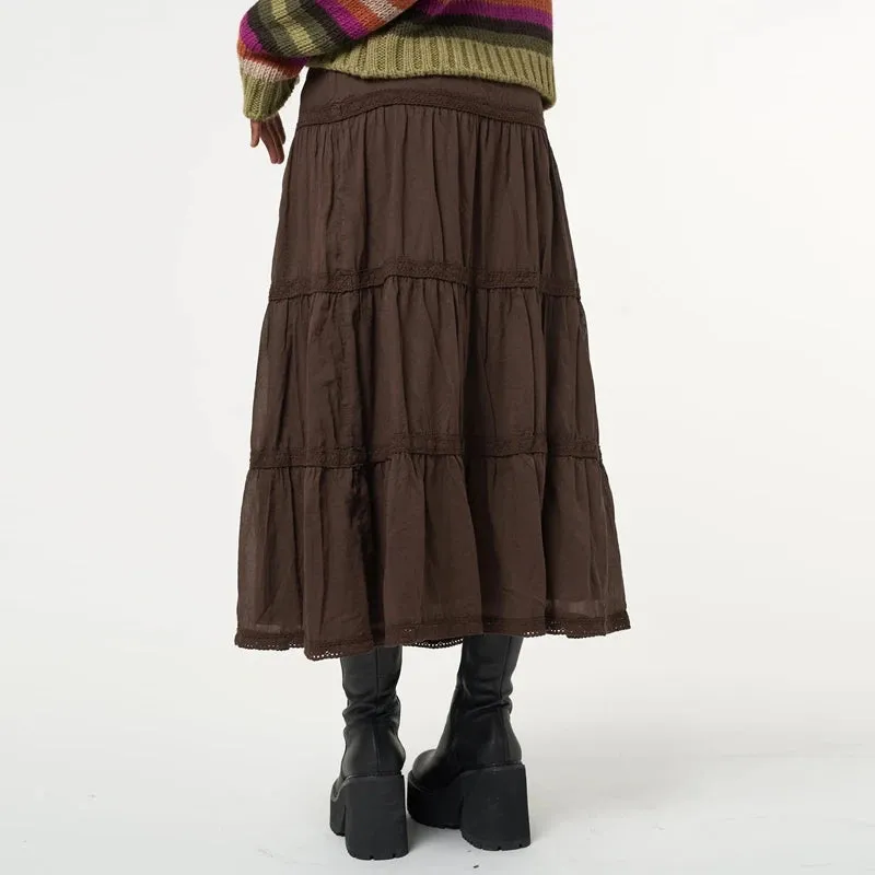 Lace-Infused Mocha Style Pleated Skirt