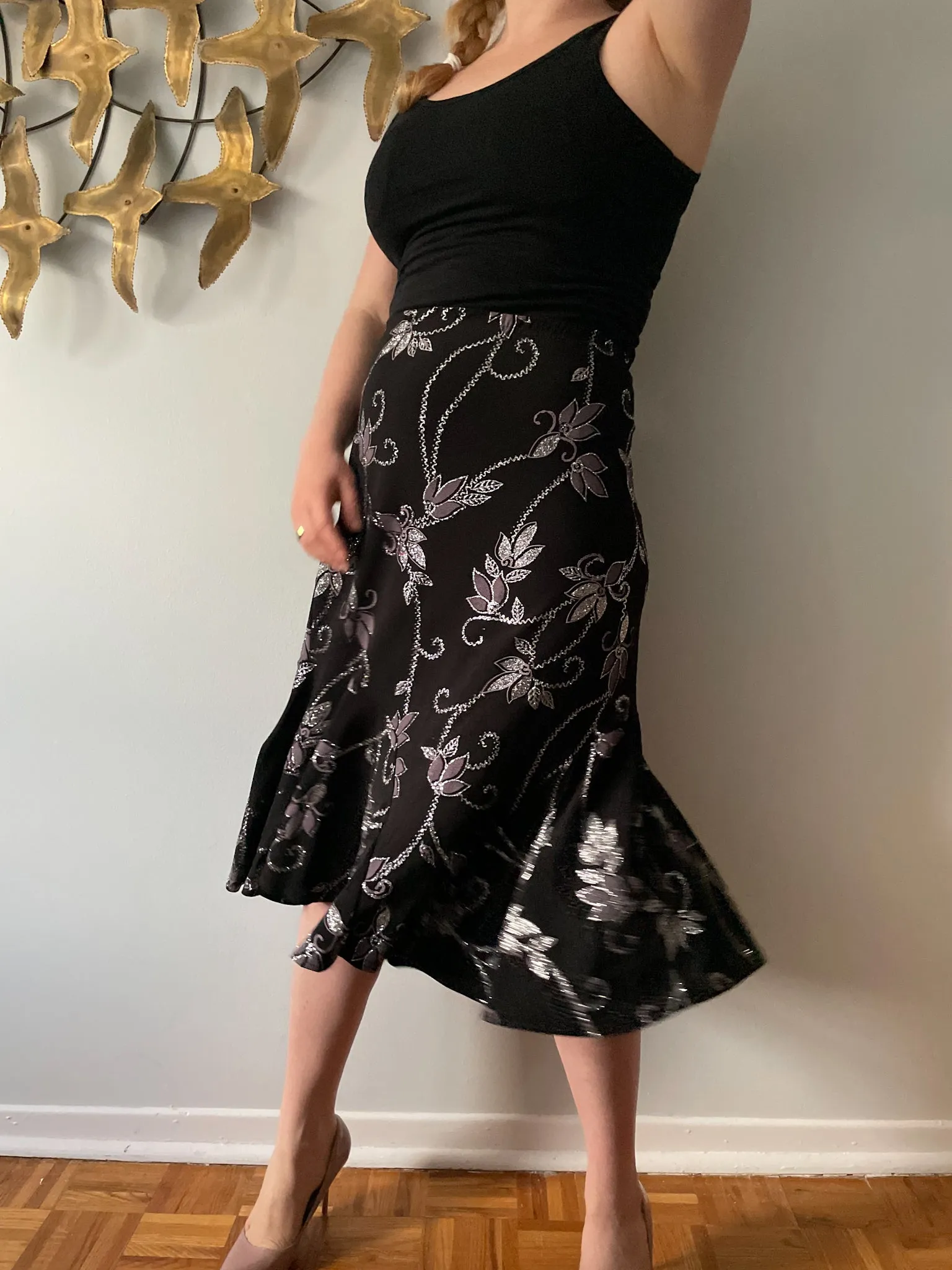 Marallis Black Purple Sparkly Floral Trumpet Stretch Midi Skirt - Medium