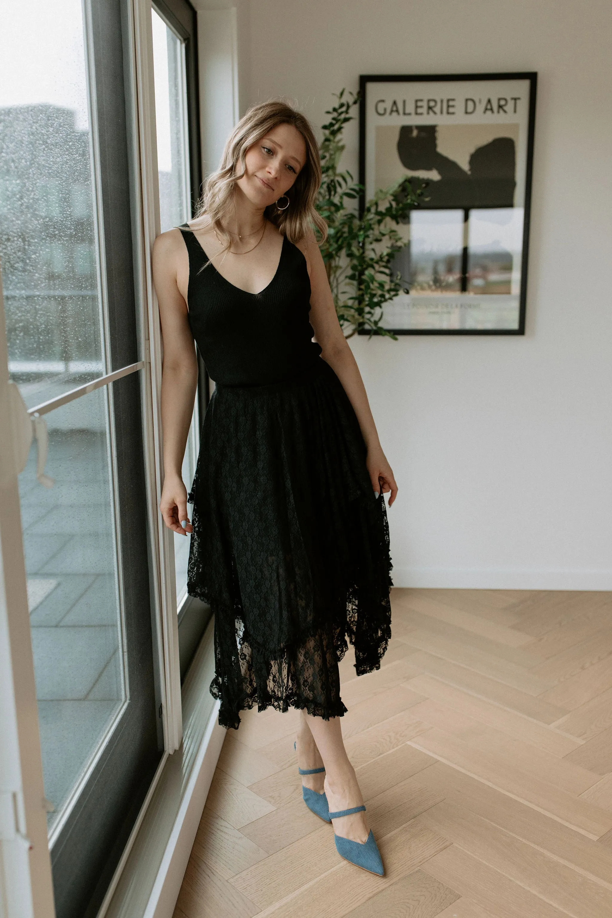 The Nova Lace Tiered Midi Skirt - Black