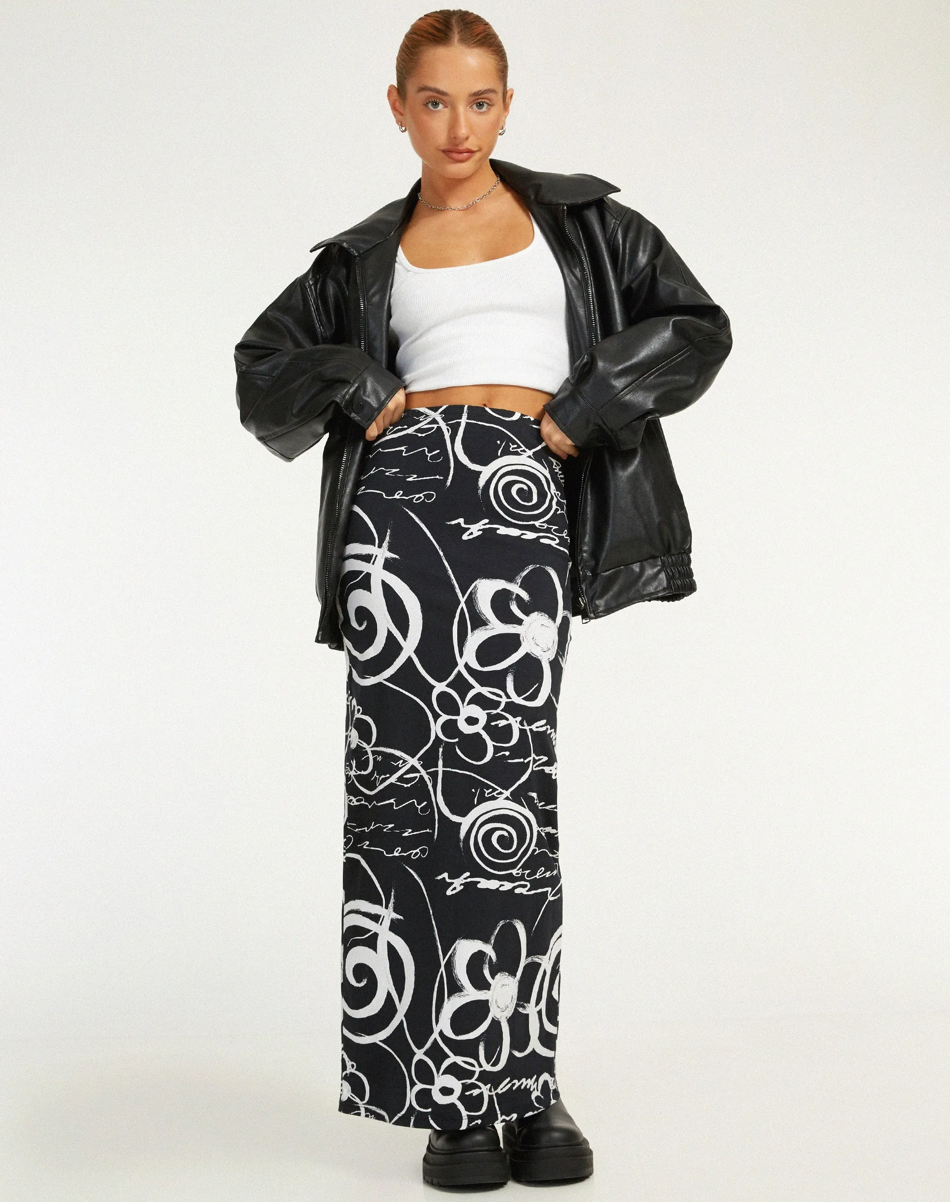 Tsuna Maxi Skirt in Mono Doodle Black