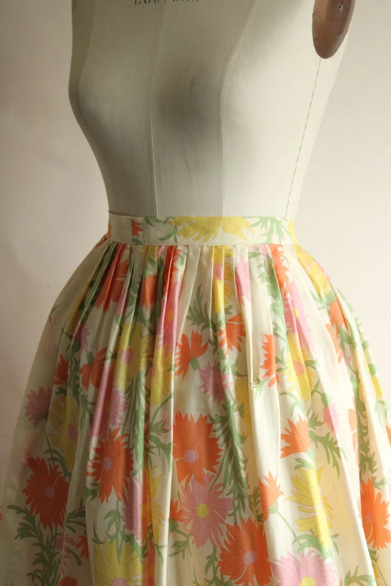 Vintage 1960s Silk Pastel Floral Pleated Circle Skirt